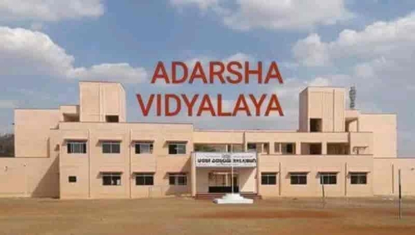 Adarsh vidyalaya student