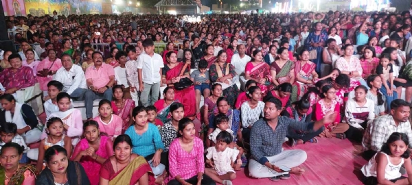 ମନମୋହିଲା  ଏକ ଭାରତ ଶ୍ରେଷ୍ଠ ଭାରତ କାର୍ଯ୍ୟକ୍ରମ  ବଲାଙ୍ଗିର ରେ ଲୋକ କଳା ଉତ୍ସବ ଉଦଯାପିତ