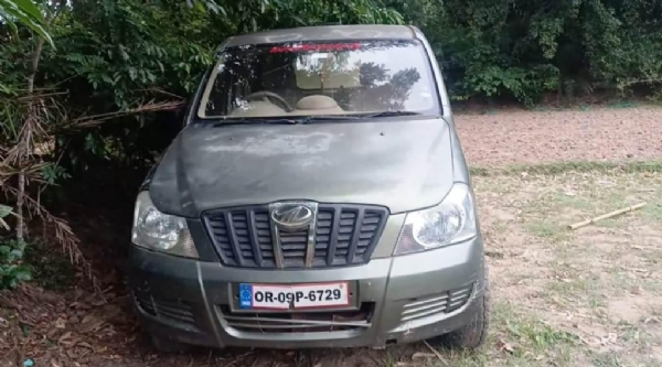 GORU CHALANA IN ZYLO VEHICLE