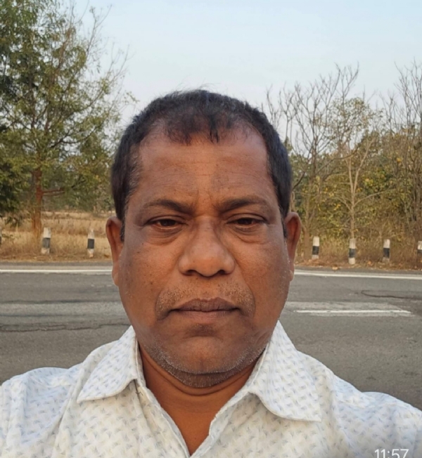 ବଲାଙ୍ଗୀର ଦୁର୍ଘଟଣା ରେ ରାଜ ପରିବାର ସଦସ୍ୟଙ୍କ ଦେହାନ୍ତ। ବଲାଙ୍ଗୀର ଦୁର୍ଘଟଣା ରେ ରାଜ ପରିବାର ସଦସ୍ୟଙ୍କ ଦେହାନ୍ତ।