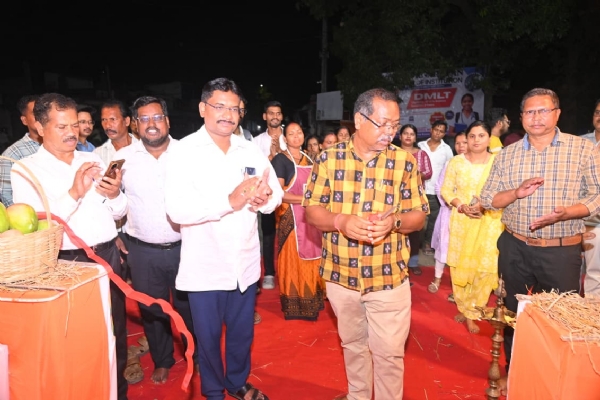 ମାଲକାନଗିରିରେ ଆରମ୍ଭ ହେଲା ସୁଆଦିଆ ଆମ୍ବର ମେଳା: ଚାଷୀ ଓ ମହିଳାଙ୍କ ସ୍ୱାବଲମ୍ବନର ନୂଆ କାହାଣୀ ମାଲକାନଗିରିରେ ଆରମ୍ଭ ହେଲା ସୁଆଦିଆ ଆମ୍ବର ମେଳା: ଚାଷୀ ଓ ମହିଳାଙ୍କ ସ୍ୱାବଲମ୍ବନର ନୂଆ କାହାଣୀ