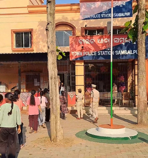 ଛାତ୍ରଛାତ୍ରୀଙ୍କୁ ଥାନା ସଚେତନତା ଦେଲା ଜୁଭେଣ୍ଟିକା ଯୋଜନା