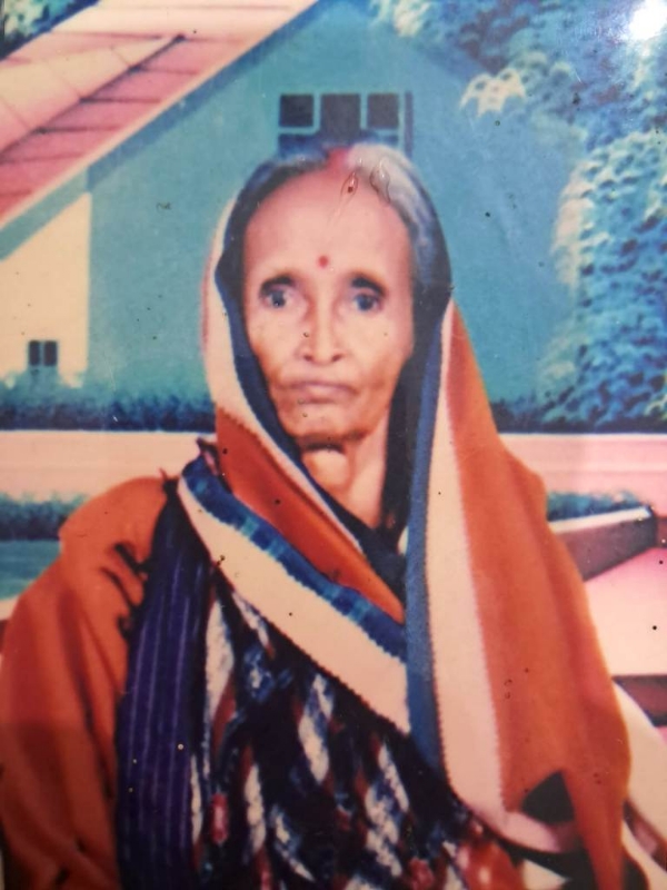 DHARMAPARAYAN MAHILA NKA PARALOKA