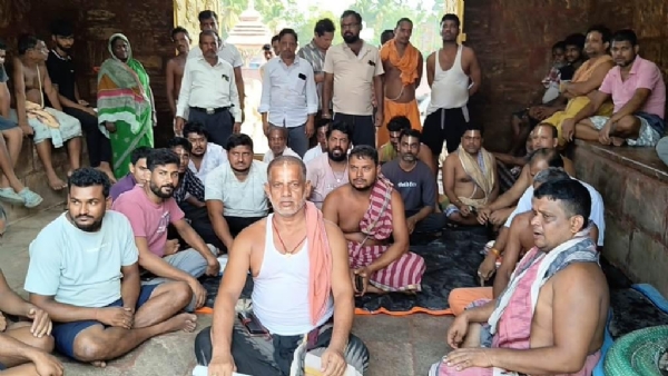 AKHANDALAMANI MANDIRA SEVAYAT MAHAMELI AKHANDALAMANI MANDIRA SEVAYAT MAHAMELI
