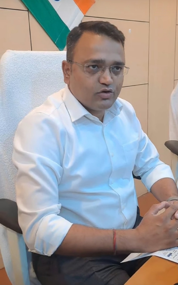 ସ୍ୱତନ୍ତ୍ର ସଘନ ସଂଶୋଧନ ୨୦୨୬ ସମ୍ପର୍କରେ ଗଣମାଧ୍ୟମକୁ ସୂଚନା ଦେଲେ ଜିଲ୍ଲାପାଳ ସ୍ୱତନ୍ତ୍ର ସଘନ ସଂଶୋଧନ ୨୦୨୬ ସମ୍ପର୍କରେ ଗଣମାଧ୍ୟମକୁ ସୂଚନା ଦେଲେ ଜିଲ୍ଲାପାଳ