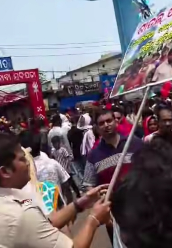 ଶୀତଳଷଷ୍ଠୀ ଶୋଭାଯାତ୍ରାରେ ବ୍ୟାନର ଦୋହରାଇଲା ପୂର୍ବ ପ୍ରତିଶ୍ରୁତି