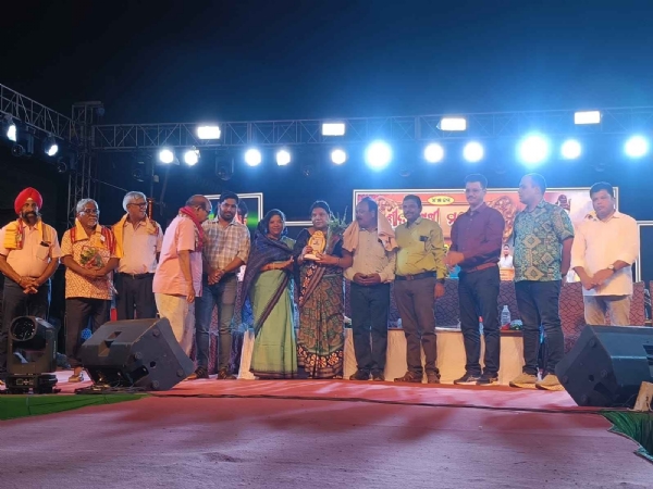 ମାତା ପାର୍ବତୀ ଦେବାଧିଦେବ ମହାଦେବ ବିଭାହ ଶୀତଳଷଷ୍ଠୀ ଯାତ୍ରା ସମ୍ପନ୍ନ: ସୁଦପଡା ଶୀତଳଷଷ୍ଠୀରେ ଅସୀମା ପଣ୍ଡା ଷ୍ଟାର ନାଇଟ୍ ସହ ପ୍ରତିଭା ସମ୍ବର୍ଦ୍ଧନା ମାତା ପାର୍ବତୀ ଦେବାଧିଦେବ ମହାଦେବ ବିଭାହ ଶୀତଳଷଷ୍ଠୀ ଯାତ୍ରା ସମ୍ପନ୍ନ: ସୁଦପଡା ଶୀତଳଷଷ୍ଠୀରେ ଅସୀମା ପଣ୍ଡା ଷ୍ଟାର ନାଇଟ୍ ସହ ପ୍ରତିଭା ସମ୍ବର୍ଦ୍ଧନା