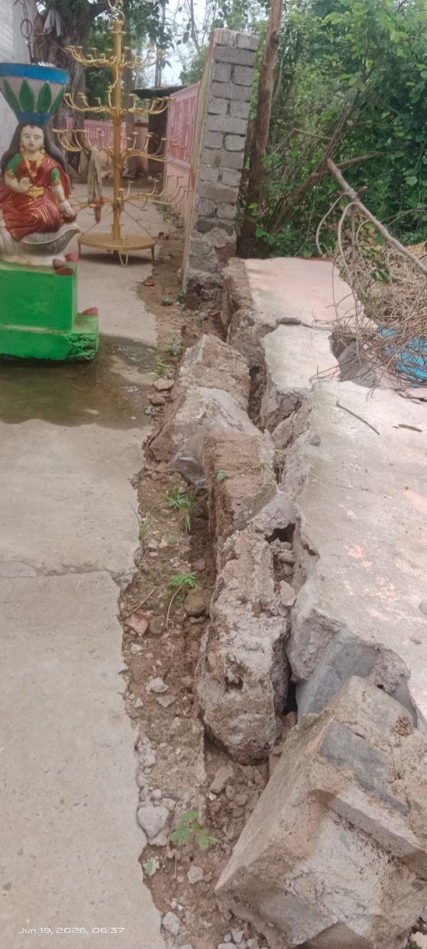 ଭଙ୍ଗା ପାଚେରୀ ଭଙ୍ଗା ପାଚେରୀ