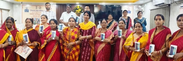 anganwadi karmi nku mobile bantana anganwadi karmi nku mobile bantana