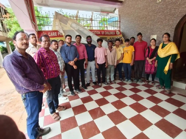 ଶିଶୁ ଶ୍ରମ ନିରାକରଣ ଅଭିଯାନ: ସୁବର୍ଣ୍ଣପୁରରେ ୬ କିଶୋର ଶ୍ରମିକ ଉଦ୍ଧାର