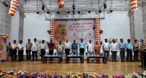 ପି.ଏମ୍. ସ୍ୱନିଧି ଯୋଜନାର ୬ ବର୍ଷ ପୂର୍ତ୍ତି ଅବସରରେ କଳାହାଣ୍ଡି ଜିଲ୍ଲା ସ୍ତରୀୟ “ପି.ଏମ୍. ସ୍ୱନିଧି ମହୋତ୍ସବ” ଅନୁଷ୍ଠିତ