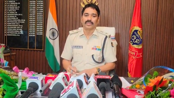 ସୁବର୍ଣ୍ଣପୁର ଜିଲ୍ଲା ପୋଲିସ ପକ୍ଷରୁ ବିଭିନ୍ନ ସ୍ଥାନରେ ଚଢାଉ : ବିପୁଳ ପରିମାଣର ଗଞ୍ଜେଇ, ଦାମୀ କାର ଜବତ
