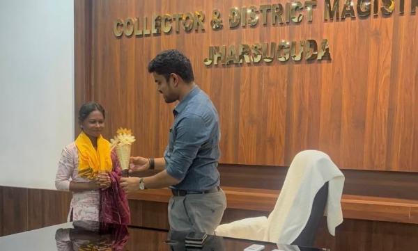 Collector felicitate Collector felicitate