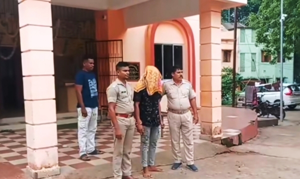 CHATRI NKU PETROL PODI MARIDEBA UDYAM, ACCUSED ARREST CHATRI NKU PETROL PODI MARIDEBA UDYAM, ACCUSED ARREST