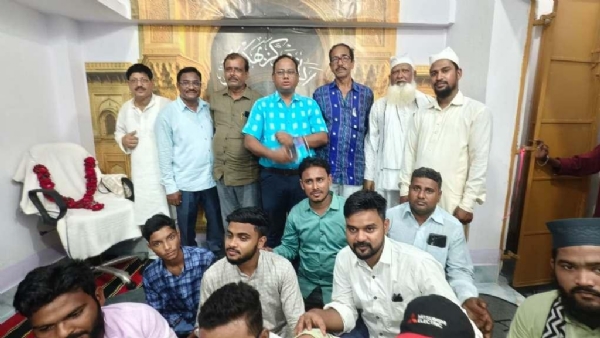 BASIR BADAR SMRUTIRE MUSAERA