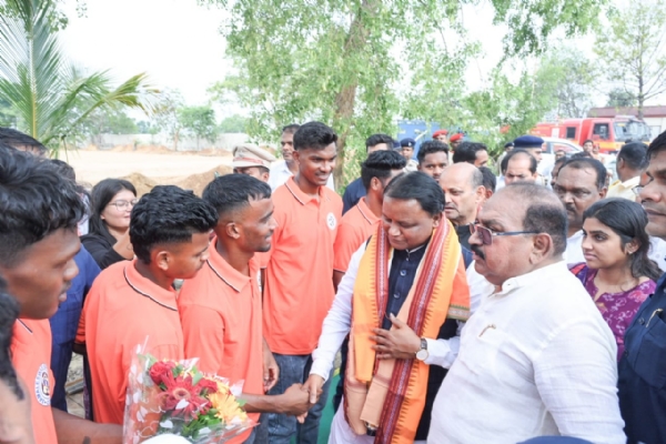 ସମ୍ବଲପୁର ଫୁଟବଲ ଏକାଡେମୀର କାୟାକଳ୍ପ ପାଇଁ ଫିଫା ମାନର ପଡ଼ିଆ  ନିର୍ମାଣ ହେବ