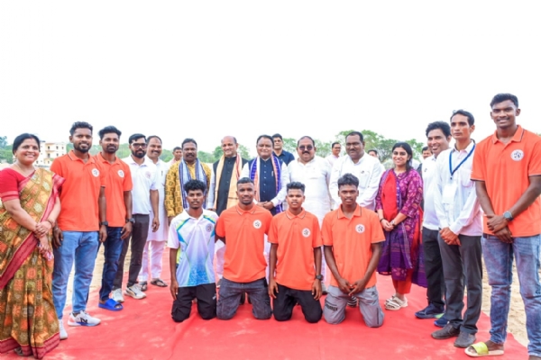 ସମ୍ବଲପୁର ଫୁଟବଲ ଏକାଡେମୀର କାୟାକଳ୍ପ ପାଇଁ ଫିଫା ମାନର ପଡ଼ିଆ  ନିର୍ମାଣ ହେବ