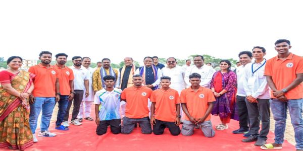 ସମ୍ବଲପୁର ଫୁଟବଲ ଏକାଡେମୀର କାୟାକଳ୍ପ ପାଇଁ ଫିଫା ମାନର ଆଧୁନିକ ପଡ଼ିଆ ହେବ ନିର୍ମାଣ