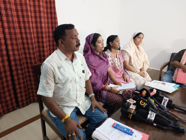 ବାରମ୍ବାର ଭୁଲତଥ୍ୟ ଦେଇ ଲୋକଙ୍କୁ ବିଭ୍ରାନ୍ତ କରିଚାଲିଛି କଂଗ୍ରେସ : ଲିକା ସାହୁ ବିରୋଧୀଙ୍କ ଅଭିଯୋଗର ଉତ୍ତର ରଖିଲେ ପୌରାଧ୍ୟକ୍ଷା: