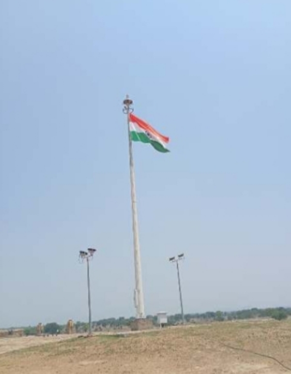 ରାଣୀପୁର ଝରିଆଲ ଯୋଗିନୀ ପୀଠରେ ନୂତନ ଜାତୀୟ ପତାକା : ପ୍ରଶାସନିକ ପଦକ୍ଷେପକୁ ସାଧୁବାଦ ରାଣୀପୁର ଝରିଆଲ ଯୋଗିନୀ ପୀଠରେ ନୂତନ ଜାତୀୟ ପତାକା : ପ୍ରଶାସନିକ ପଦକ୍ଷେପକୁ ସାଧୁବାଦ