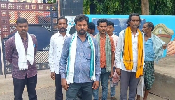 ପୈତୃକ ଜମିକୁ ଜବରଦଖଲ ମୁକ୍ତ ପାଇଁ ଏସ ପି ଙ୍କ ଦ୍ୱାରସ୍ତ ପୈତୃକ ଜମିକୁ ଜବରଦଖଲ ମୁକ୍ତ ପାଇଁ ଏସ ପି ଙ୍କ ଦ୍ୱାରସ୍ତ