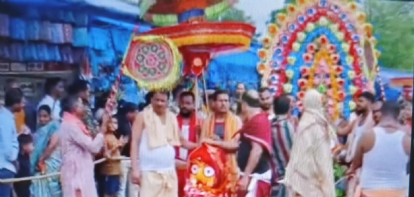 ରେଢାଖୋଲ ରଥଯାତ୍ରାରେ ରଥ ଟାଣିଲେ ମନ୍ତ୍ରୀ ସୁରେଶ ପୁଜାରୀ ଓ ବିଧାୟକ ପ୍ରସନ୍ନ ଆଚାର୍ଯ୍ୟ ରେଢାଖୋଲ ରଥଯାତ୍ରାରେ ରଥ ଟାଣିଲେ ମନ୍ତ୍ରୀ ସୁରେଶ ପୁଜାରୀ ଓ ବିଧାୟକ ପ୍ରସନ୍ନ ଆଚାର୍ଯ୍ୟ