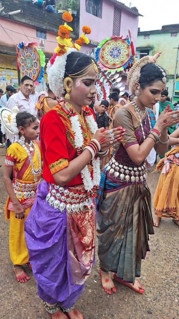 ଦେବଦାସୀ ନୃତ୍ୟ ଦେବଦାସୀ ନୃତ୍ୟ