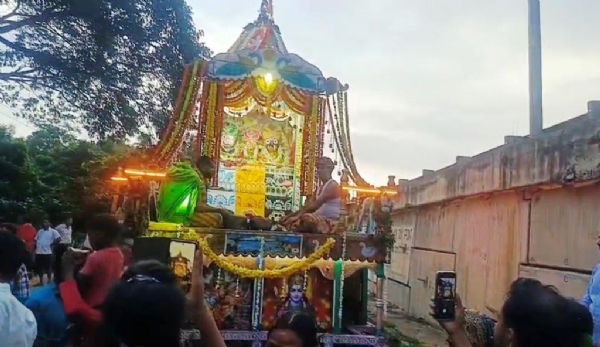 RANITAL RATHA PAHANCHILA MAUSI GHARE RANITAL RATHA PAHANCHILA MAUSI GHARE