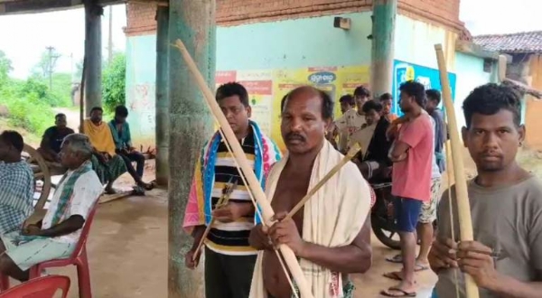 ଲୋୟର ସୁକତେଲ ଜଳସେଚନ ପ୍ରକଳ୍ପକୁ ନେଇ ପୁଣି ଥରେ ବଢ଼ିଛି ବିବାଦ ଲୋୟର ସୁକତେଲ ଜଳସେଚନ ପ୍ରକଳ୍ପକୁ ନେଇ ପୁଣି ଥରେ ବଢ଼ିଛି ବିବାଦ
