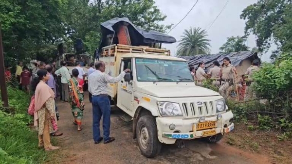 ଲୋୟର ସୁକ୍ତେଲ ଯୋଜନା ଖୁଣ୍ଟପାଲି ରେ ବିସ୍ଥାପନ ଆରମ୍ଭ : ବଢ଼ିଲା ଅସନ୍ତୋଷ ଲୋୟର ସୁକ୍ତେଲ ଯୋଜନା ଖୁଣ୍ଟପାଲି ରେ ବିସ୍ଥାପନ ଆରମ୍ଭ : ବଢ଼ିଲା ଅସନ୍ତୋଷ