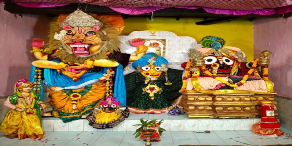 ହେରାପଞ୍ଚମି ରେ ପ୍ରବଳ ଜନସମାଗମ ଶ୍ରୀ ଜିଉ ନରସିଂହ ଓ ନାରାୟଣ ବେଶରେ ଦେଲେ ଦର୍ଶନ