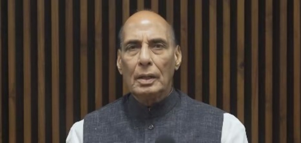 रक्षा मंत्री राजनाथ सिंह ने दिल्ली में जारी छात्र आंदोलनों पर चिंता जताते हुए (फाइल फोटो)। रक्षा मंत्री राजनाथ सिंह ने दिल्ली में जारी छात्र आंदोलनों पर चिंता जताते हुए (फाइल फोटो)।