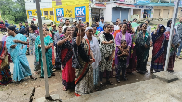 Bideshi mada dokan sthanantar