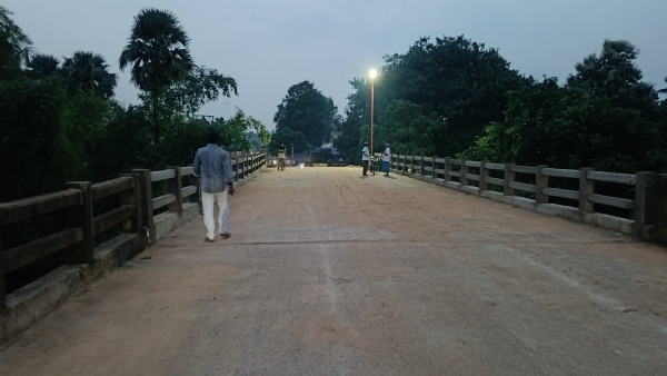 କାକୁଡିକୁଦ-ବ୍ରହ୍ମବରଦା ସେତୁରେ ଲାଗିଲା ହାଇମାକ୍ସ ଲାଇଟ୍