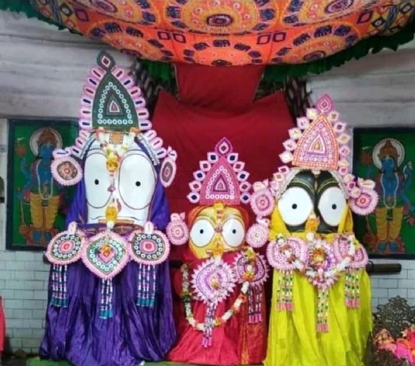 ସାଂନ୍ଧ୍ୟ ଦର୍ଶନ ପାଇଁ ତୁଳସୀ କ୍ଷେତ୍ରରେ ବିପୁଳ ଭକ୍ତ ସମାଗମ ସାଂନ୍ଧ୍ୟ ଦର୍ଶନ ପାଇଁ ତୁଳସୀ କ୍ଷେତ୍ରରେ ବିପୁଳ ଭକ୍ତ ସମାଗମ