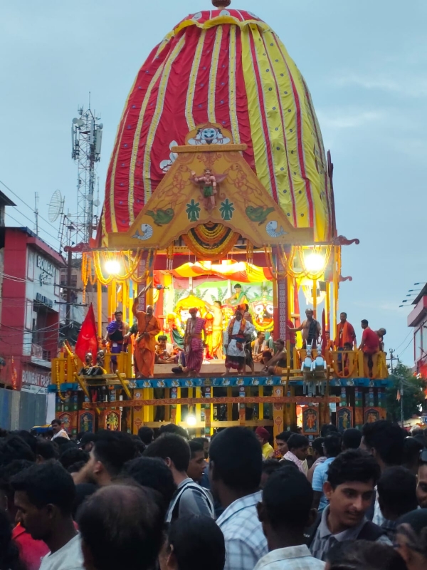 ଜୟପୁର ରେ ବାହୁଡା ଯାତ୍ରା  ଭକ୍ତଙ୍କ ଗହଣରେ ତିନି ଠାକୁର ଗଲେ ବାଙ୍କମଠରୁ ମାଉସୀ ମା’ ଘର