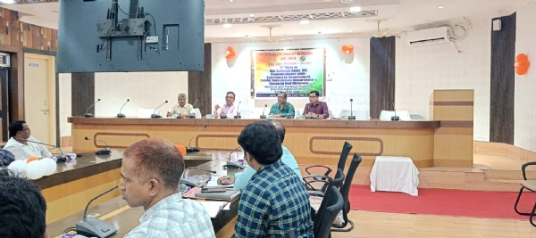 ଭୋଟର ତାଲିକା ସଂଶୋଧନ କାର୍ଯ୍ୟର ସମୀକ୍ଷା କଲେ ମାଲକାନଗିରି ଜିଲ୍ଲା ପର୍ଯ୍ୟବେକ୍ଷକ ଏମଡି ଭୋଟର ତାଲିକା ସଂଶୋଧନ କାର୍ଯ୍ୟର ସମୀକ୍ଷା କଲେ ମାଲକାନଗିରି ଜିଲ୍ଲା ପର୍ଯ୍ୟବେକ୍ଷକ ଏମଡି