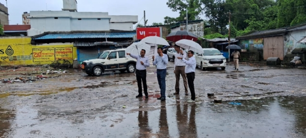 ସମ୍ବଲପୁରରେ ପ୍ରସ୍ତାବିତ ନୂତନ ବସ୍ ଟର୍ମିନାଲ ସ୍ଥଳ ପରିଦର୍ଶନ କଲେ ପ୍ରମୁଖ ସଚିବ