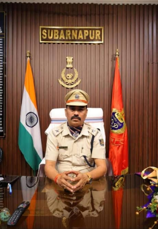 ସୁବର୍ଣ୍ଣପୁର ପୋଲିସର ‘ନିଶାମୁକ୍ତ ଅଭିଯାନ’; ଗଞ୍ଜେଇ ଓ ବେଆଇନ ମଦ କାରବାର ବିରୋଧରେ କଡ଼ା କାର୍ଯ୍ୟାନୁଷ୍ଠାନ