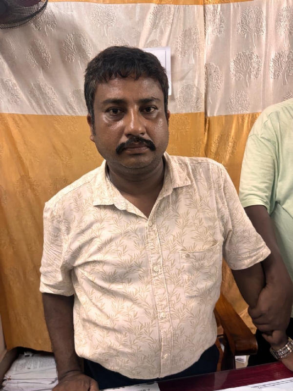 ବ୍ରହ୍ମଗିରି ତହସିଲରେ ଲାଞ୍ଚ ନେଇ ୨ ଗିରଫ