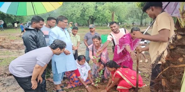 ଆଦିବାସୀ ଗ୍ରାମରେ ଆଓମା ଗୁରୁକୁଳର ନୂତନ ପ୍ରଶିକ୍ଷଣ କେନ୍ଦ୍ର ଓ କର୍ମେସ ସ୍ମୃତି ଭବନ ଲୋକାର୍ପିତ