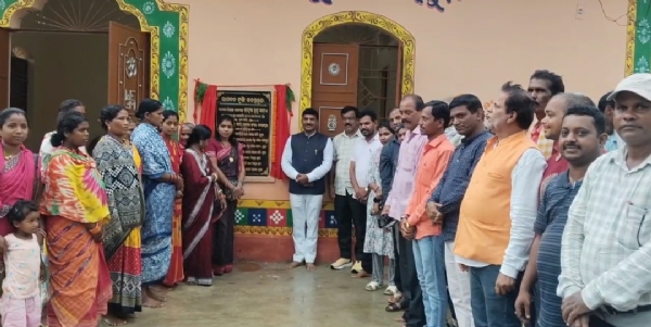 ବିଭିନ୍ନ ଉନ୍ନୟନ ମୂଳକ କାର୍ଯ୍ୟ ର ଲୋକାର୍ପଣ କଲେ କୋଟପାଡ଼ ବିଧାୟକ