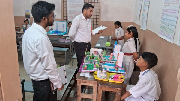 ୨୧୦  ଛାତ୍ରଛାତ୍ରୀଙ୍କ ଦ୍ବାରା ନୂତନ ଜ୍ଞାନକୌଶଳ ପ୍ରଦର୍ଶିତ
