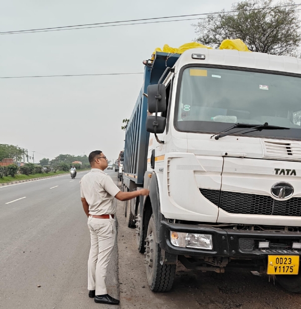 Strict action against traffic Strict action against traffic
