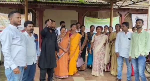 କୋରାପୁଟ ବିଧାୟକ ଙ୍କୁ ବିରୋଧ