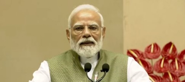 पूर्व राष्ट्रपति रामनाथ कोविंद की आत्मकथा ‘ट्रायम्फ ऑफ द इंडियन रिपब्लिक: माय लाइफ, माय स्ट्रगल्स’ के विमोचन कार्यक्रम में प्रधानमंत्री नरेंद्र मोदी ।