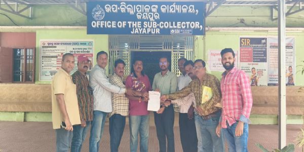 ମୁଖ୍ୟମନ୍ତ୍ରୀଙ୍କ ଉଦ୍ଦେଶ୍ୟରେ ଓଡିଶା ସାମ୍ବାଦିକ ସଂଘର ଦାବିପତ୍ର ପ୍ରଦାନ, ସମାଧାନ ନ ହେଲେ ଆନ୍ଦୋଳନ