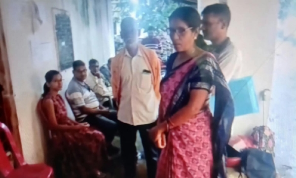 ଆଗ୍ରିଷ୍ଟାକ୍ ପଞ୍ଜୀକରଣର ଜଟିଳତାକୁ ବିରୋଧ କରି ତାଲା ପକାଇ ବିଭିନ୍ନ ସ୍ଥାନରେ ଚାଷୀଙ୍କ ବିକ୍ଷୋଭ ଆଗ୍ରିଷ୍ଟାକ୍ ପଞ୍ଜୀକରଣର ଜଟିଳତାକୁ ବିରୋଧ କରି ତାଲା ପକାଇ ବିଭିନ୍ନ ସ୍ଥାନରେ ଚାଷୀଙ୍କ ବିକ୍ଷୋଭ