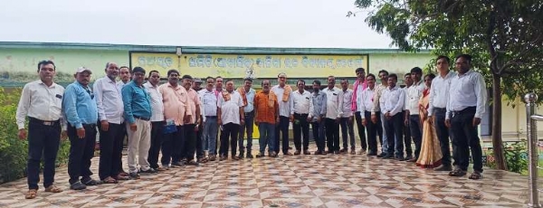 ଦେଓଗାଁ ବ୍ଲକ୍ ଓଡ଼ିଶା ମାଧ୍ୟମିକ ସ୍କୁଲ ଶିକ୍ଷକ ସଂଘ (ଓଷ୍ଟା) ପକ୍ଷରୁ ବ୍ଲକସ୍ତରୀୟ ସାମ୍ବିଧାନିକ କର୍ମଶାଳା ଦେଓଗାଁ ବ୍ଲକ୍ ଓଡ଼ିଶା ମାଧ୍ୟମିକ ସ୍କୁଲ ଶିକ୍ଷକ ସଂଘ (ଓଷ୍ଟା) ପକ୍ଷରୁ ବ୍ଲକସ୍ତରୀୟ ସାମ୍ବିଧାନିକ କର୍ମଶାଳା