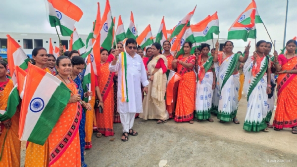 Tiranga sobhanatra boden Tiranga sobhanatra boden
